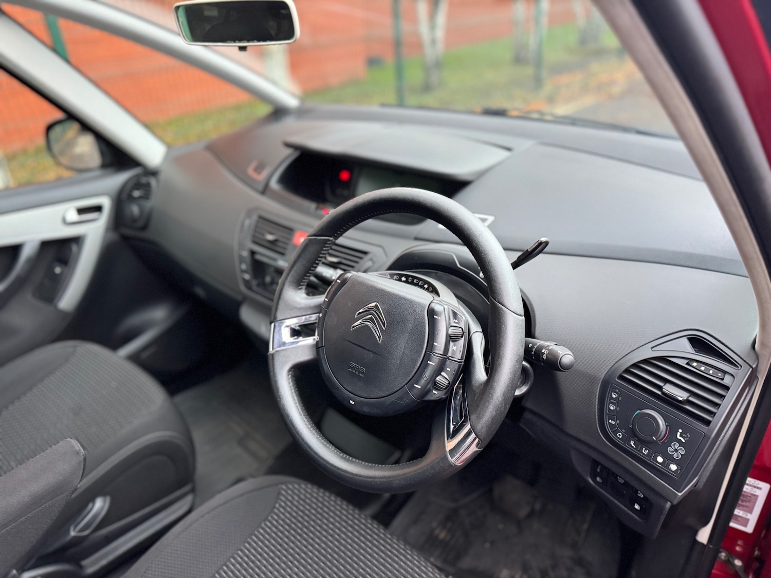 Used Citroen Grand C4 Picasso 2011 for sale - 77973560: Photo 9