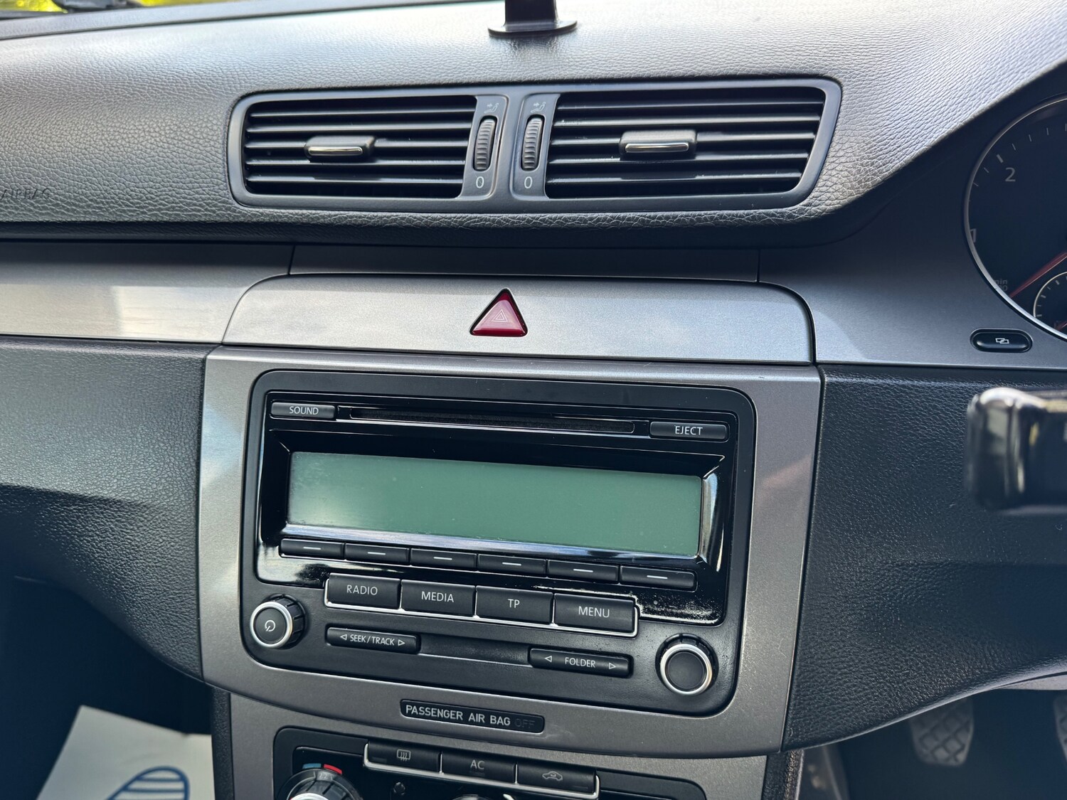 Used Volkswagen Passat 2010 for sale - 78219173: Photo 23