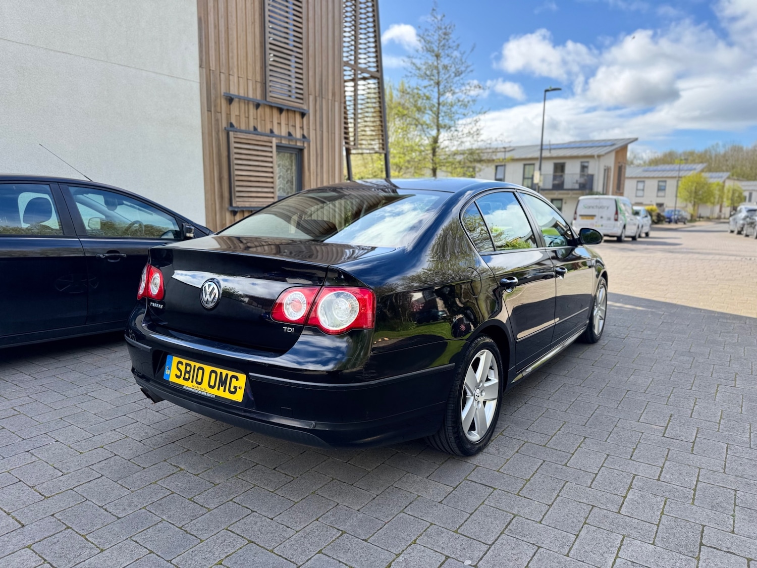 Used Volkswagen Passat 2010 for sale - 78219173: Photo 8