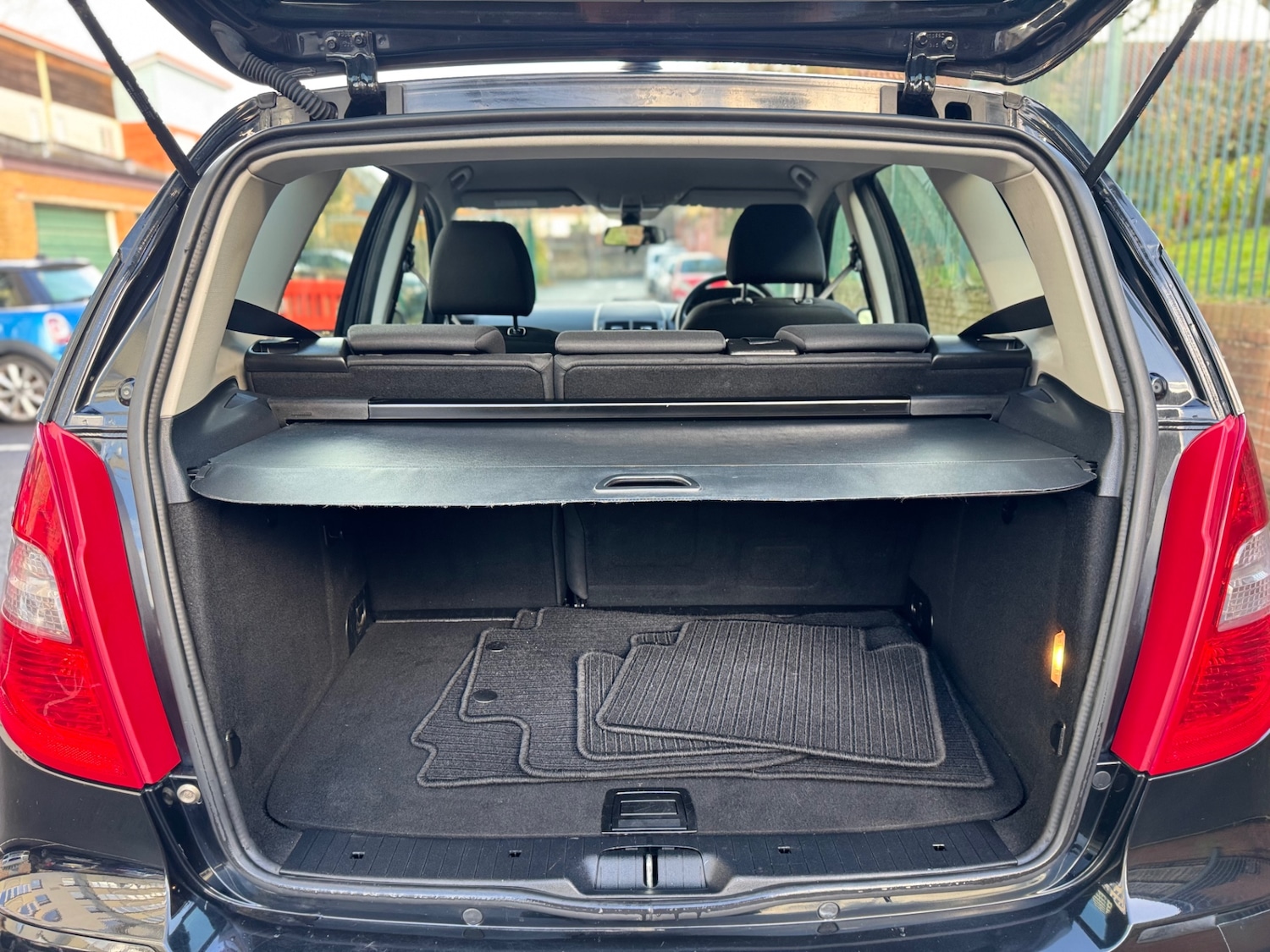 Used Mercedes-Benz A-Class 2009 for sale - 77973539: Photo 9