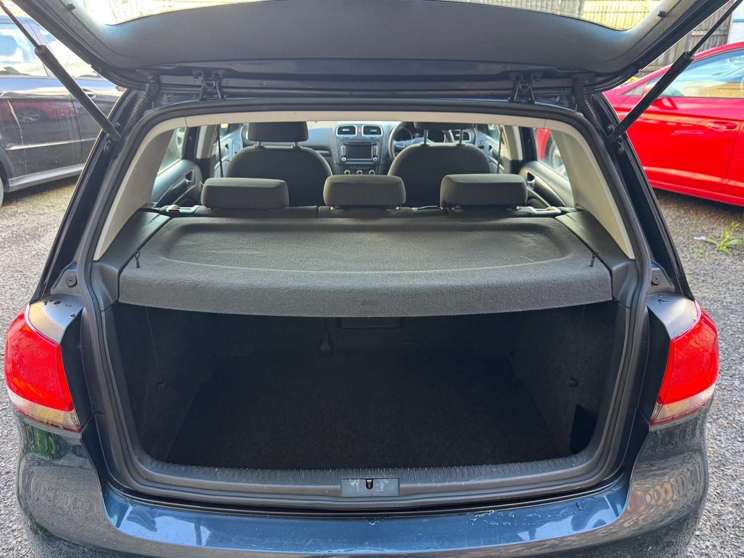 Used Volkswagen Golf 2011 for sale - 78018627: Photo 21