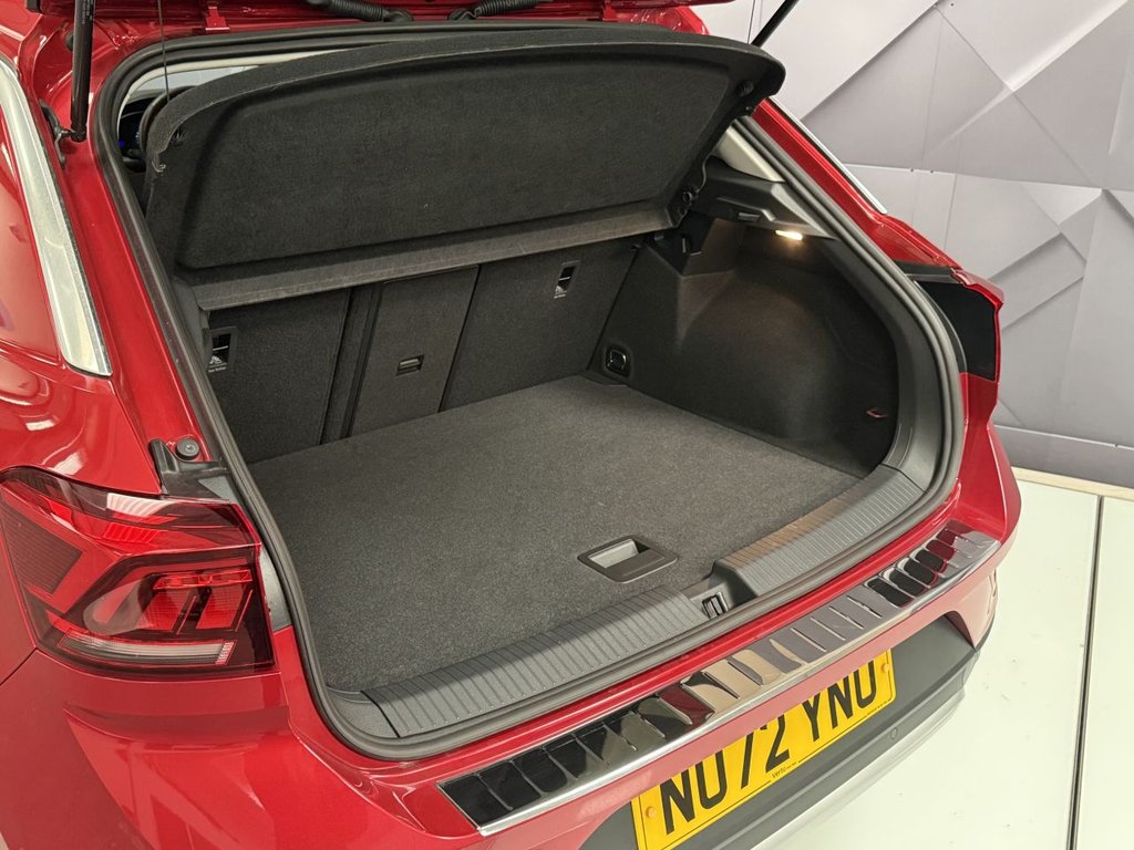 Used Volkswagen T-Roc 2022 for sale - 78158533: Photo 22