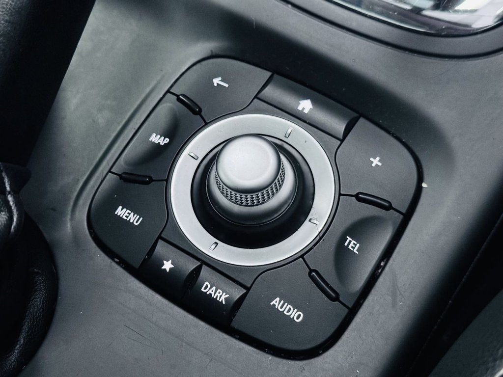 Used Renault Megane 2015 for sale - 77919623: Photo 17