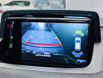 Used Renault Megane 2015 for sale - 77919623: Photo