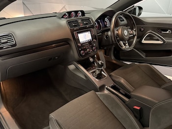 Used Volkswagen Scirocco 2016 for sale - 78645587: Photo