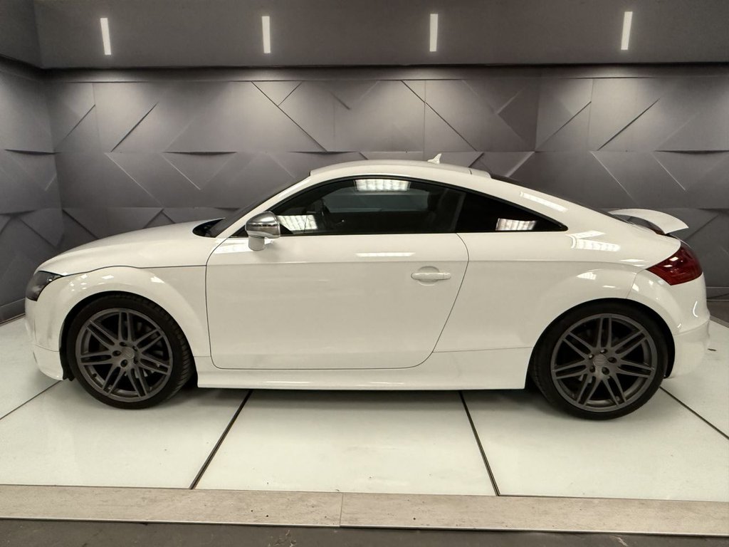 Used Audi TT 2011 for sale - 77885018: Photo 5