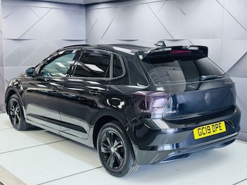 Used Volkswagen Polo 2019 for sale - 77680318: Photo