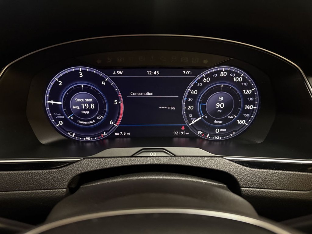 Used Volkswagen Passat 2017 for sale - 77512050: Photo 11