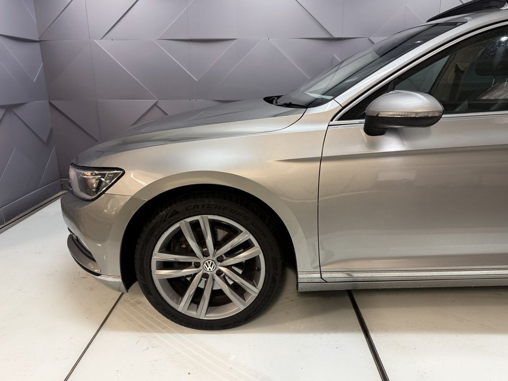 Used Volkswagen Passat 2017 for sale - 77512050: Photo 14