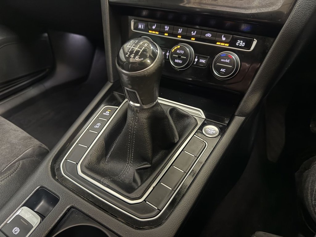 Used Volkswagen Passat 2017 for sale - 77512050: Photo 21