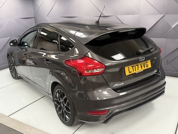 Used Ford Focus 2017 for sale - 79384700: Photo