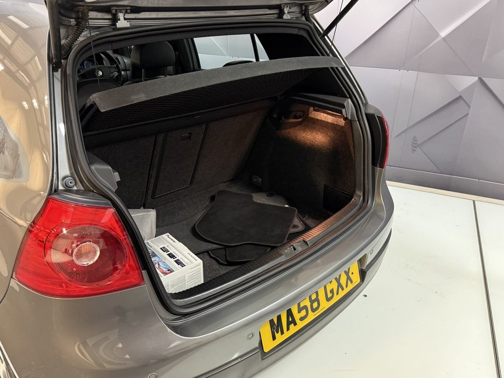 Used Volkswagen Golf 2008 for sale - 77880094: Photo 23