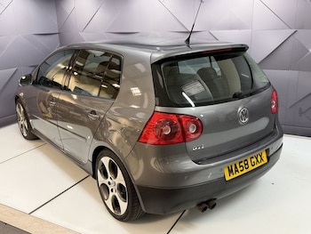 Used Volkswagen Golf 2008 for sale - 77880094: Photo