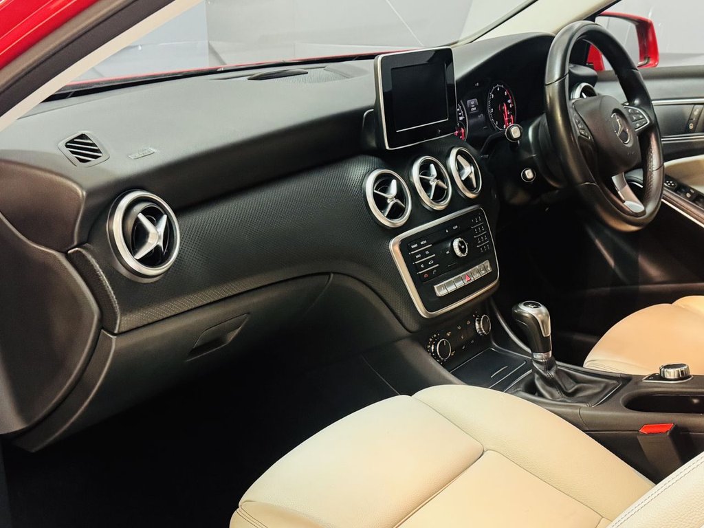 Used Mercedes-Benz A-Class 2017 for sale - 77512076: Photo 7