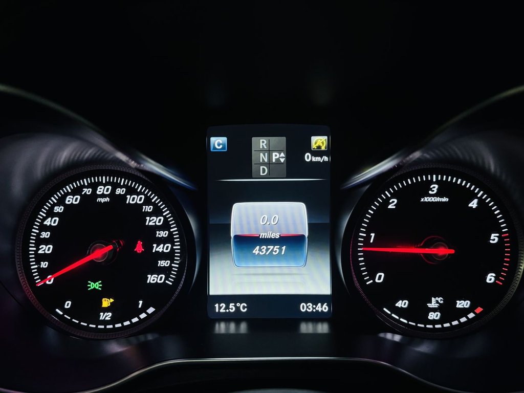 Used Mercedes-Benz C Class 2016 for sale - 77991086: Photo 14