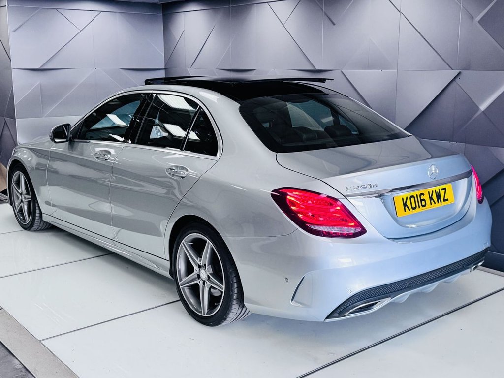 Used Mercedes-Benz C Class 2016 for sale - 77991086: Photo 4