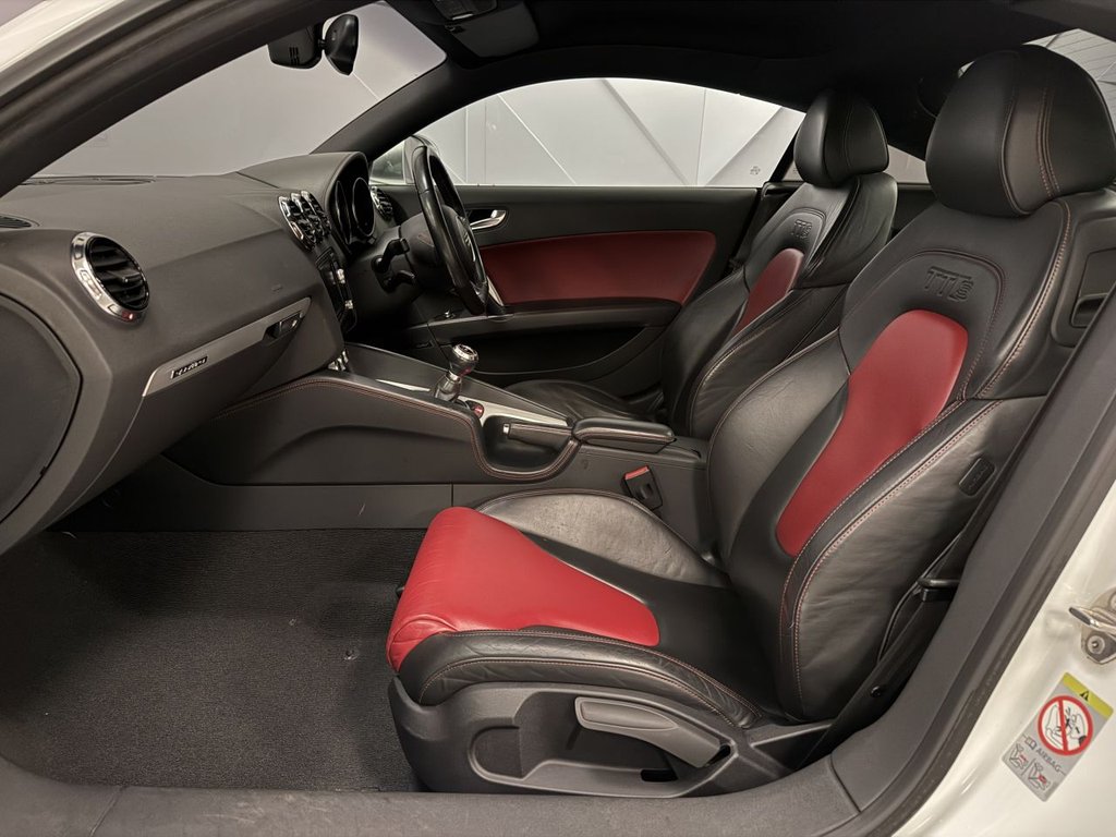 Used Audi TT 2011 for sale - 78145316: Photo 12