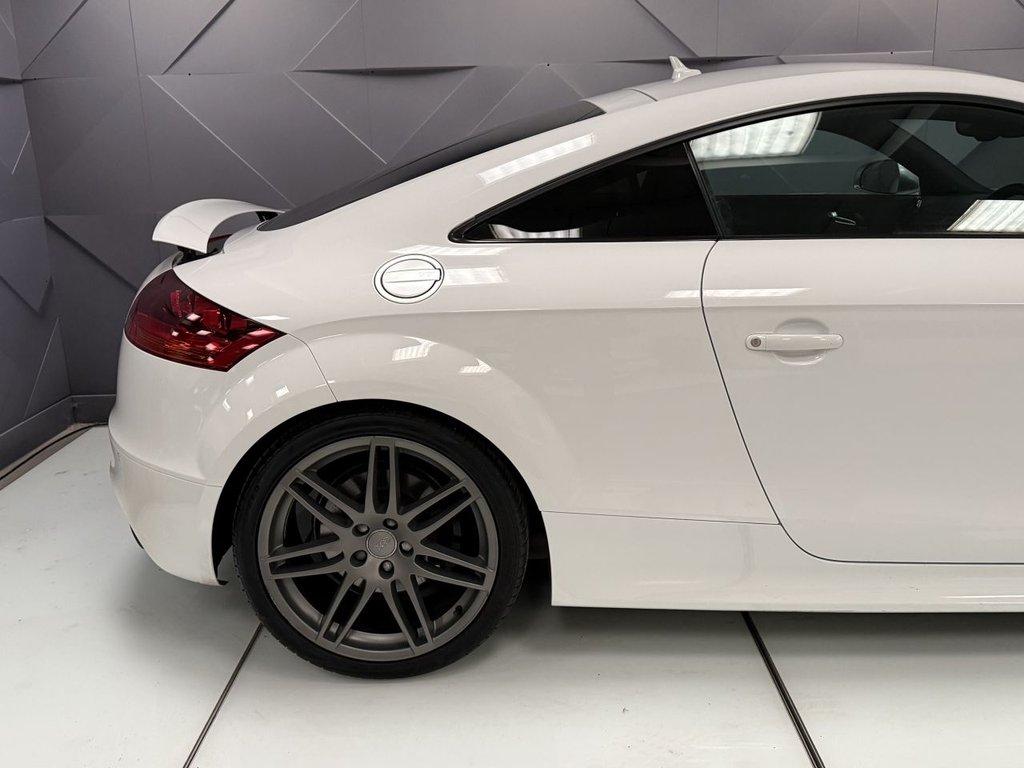 Used Audi TT 2011 for sale - 78145316: Photo 16