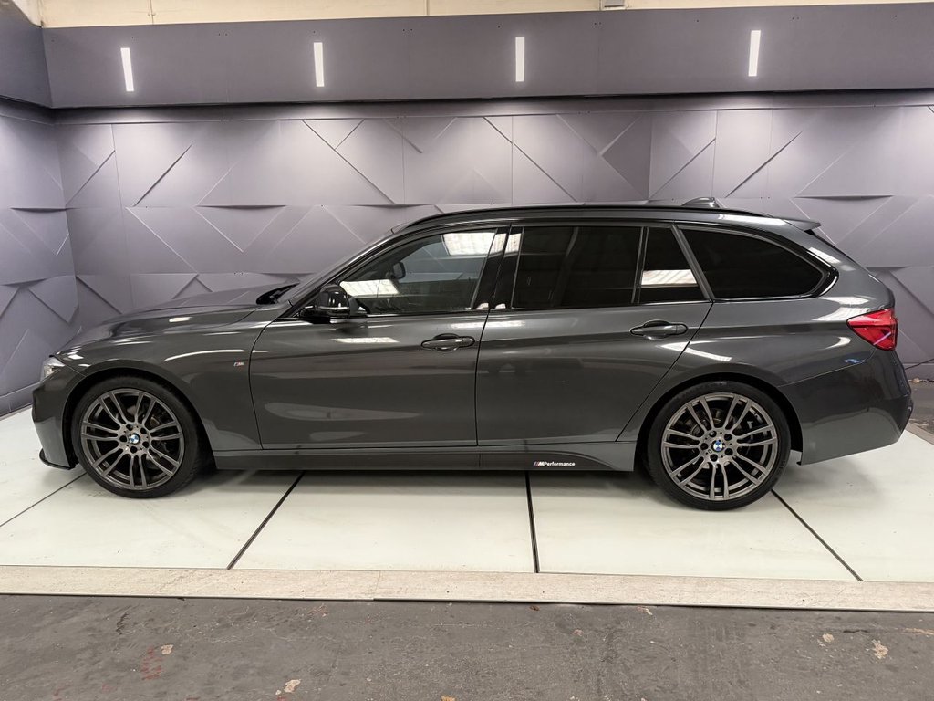 Used BMW 3 Series 2017 for sale - 77692877: Photo 4