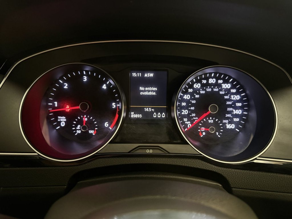 Used Volkswagen Passat 2016 for sale - 77981556: Photo 11