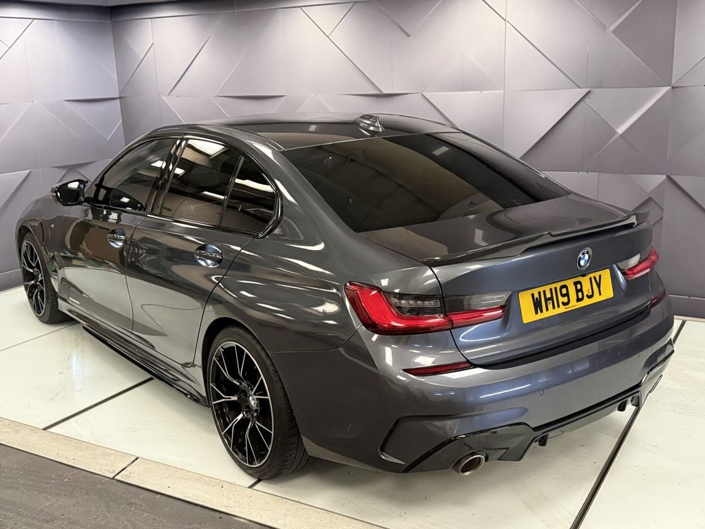 Used BMW 3 Series 2019 for sale - 77719632: Photo 2