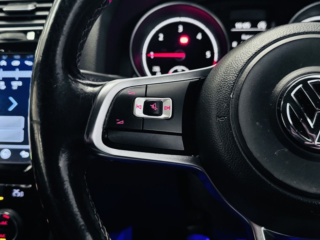 Used Volkswagen Scirocco 2014 for sale - 77558014: Photo 14