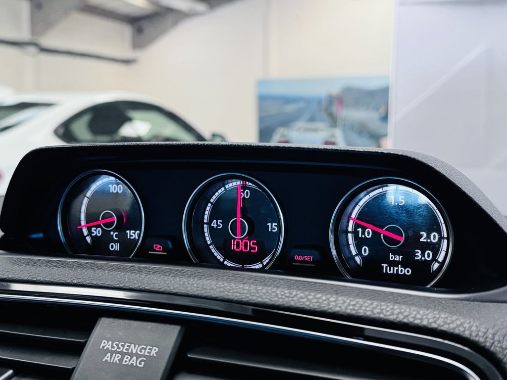 Used Volkswagen Scirocco 2014 for sale - 77558014: Photo 3