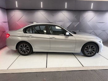 Used BMW 3 Series 2018 for sale - 78818471: Photo