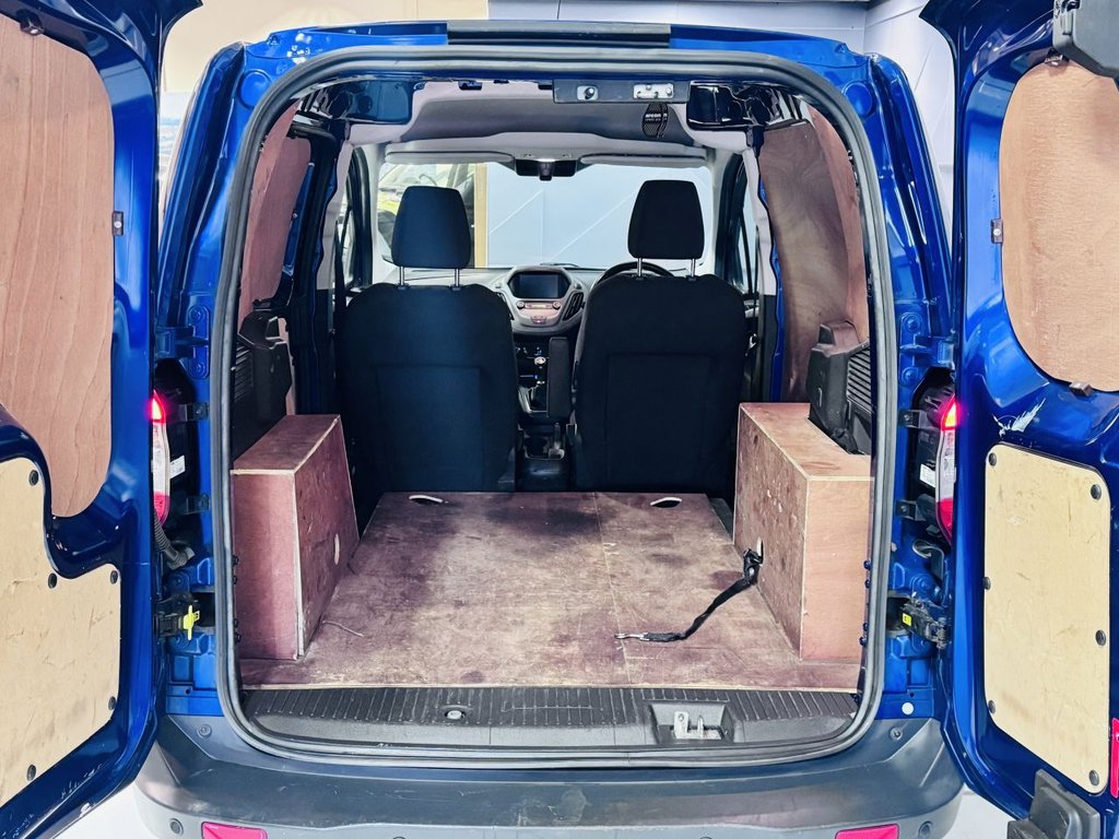 Used Ford Transit Courier 2018 for sale - 77512072: Photo 22