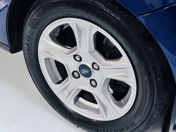 Used Ford Transit Courier 2018 for sale - 77512072: Photo