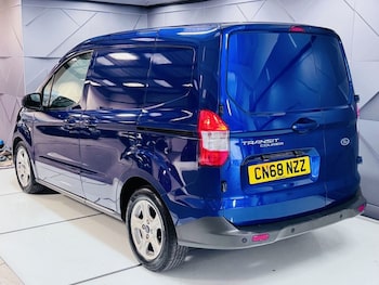 Used Ford Transit Courier 2018 for sale - 77512072: Photo