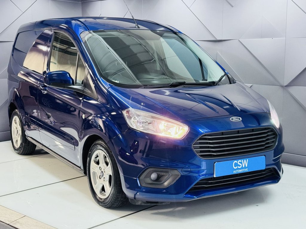 Used Ford Transit Courier 2018 for sale - 77512072: Photo 5