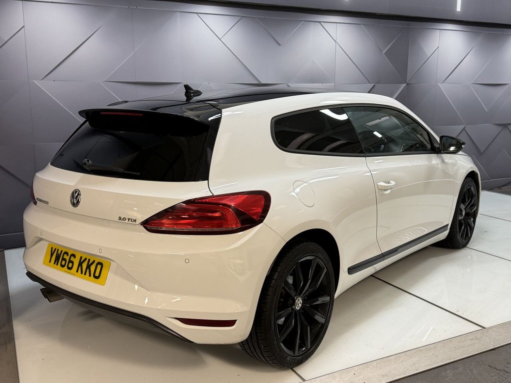 Used Volkswagen Scirocco 2017 for sale - 77850101: Photo 7