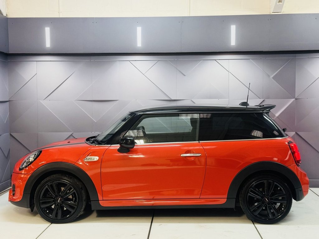 Used MINI Hatch 2018 for sale - 77733989: Photo 21