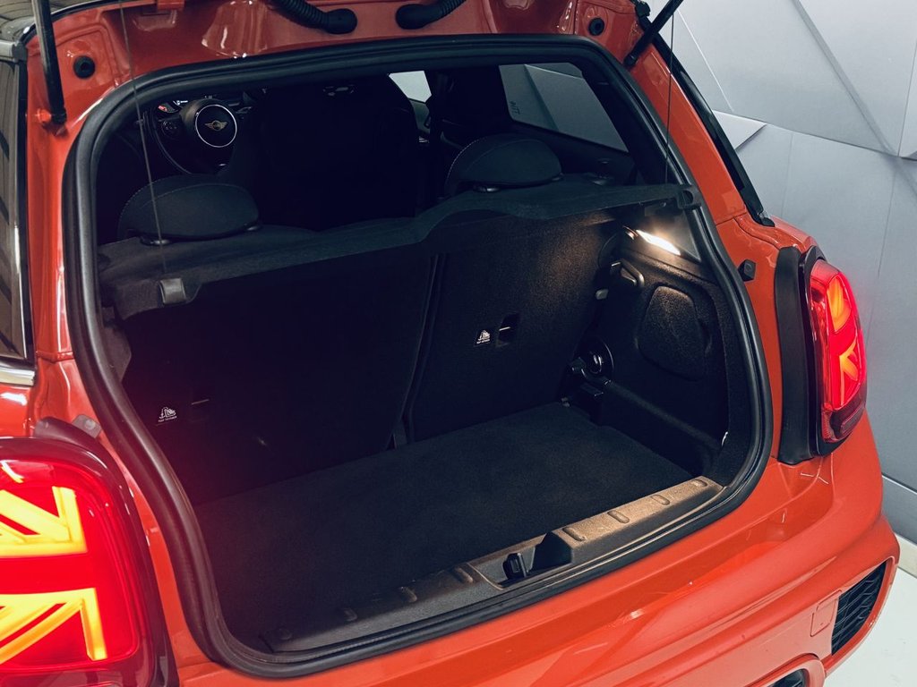 Used MINI Hatch 2018 for sale - 77733989: Photo 24