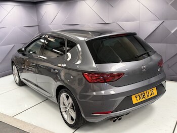 Used SEAT Leon 2018 for sale - 77666902: Photo