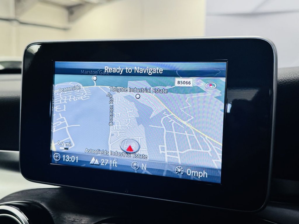 Used Mercedes-Benz GLC 2018 for sale - 77927270: Photo 3