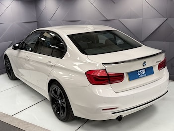 Used BMW 3 Series 2018 for sale - 79384692: Photo