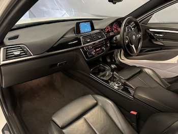 Used BMW 3 Series 2018 for sale - 78955352: Photo