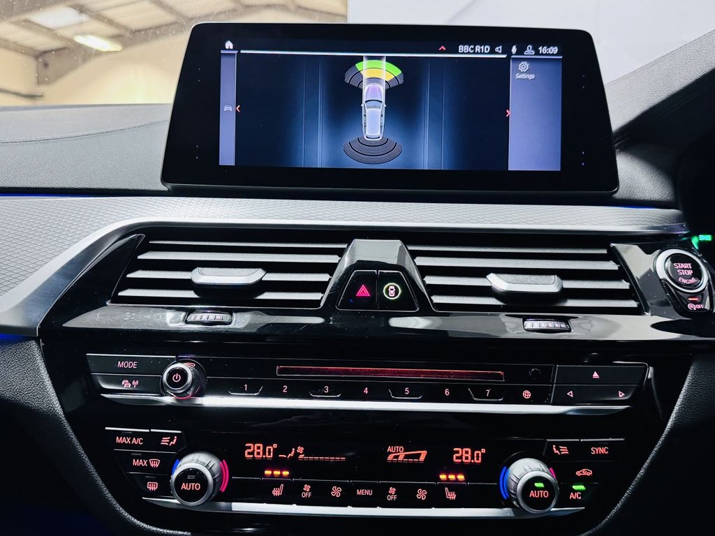 Used BMW 5 Series 2019 for sale - 77905070: Photo 16