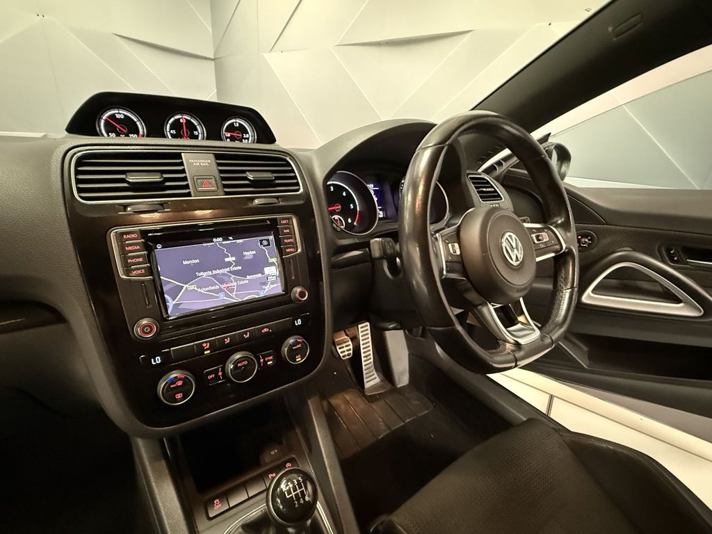 Used Volkswagen Scirocco 2016 for sale - 78030643: Photo 15