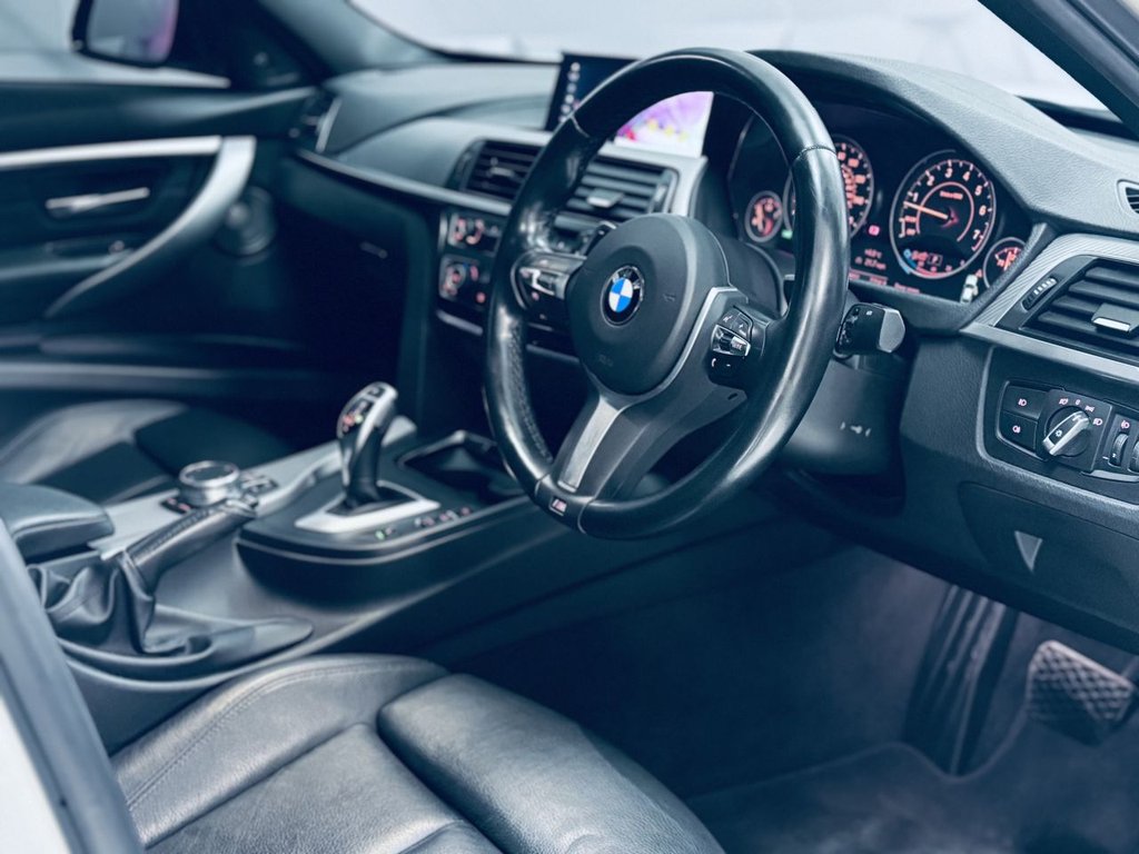 Used BMW 3 Series 2018 for sale - 77512042: Photo 12