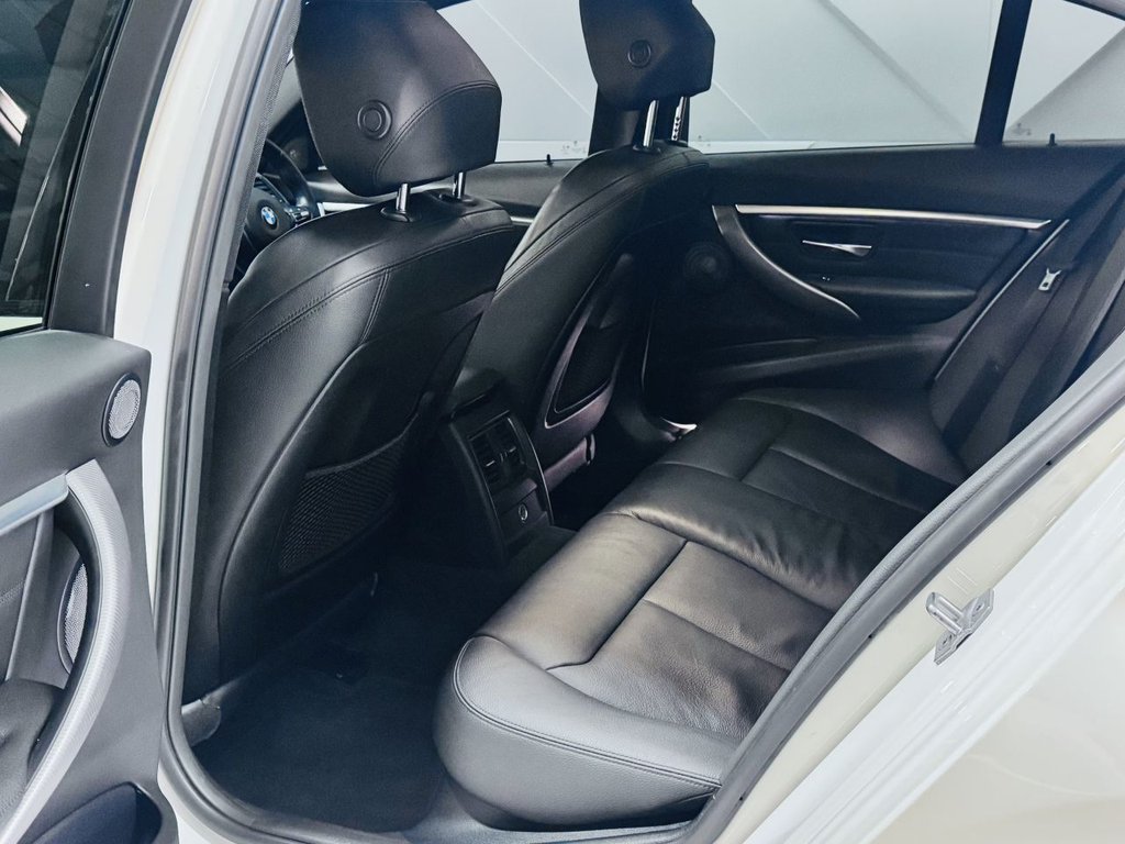 Used BMW 3 Series 2018 for sale - 77512042: Photo 9