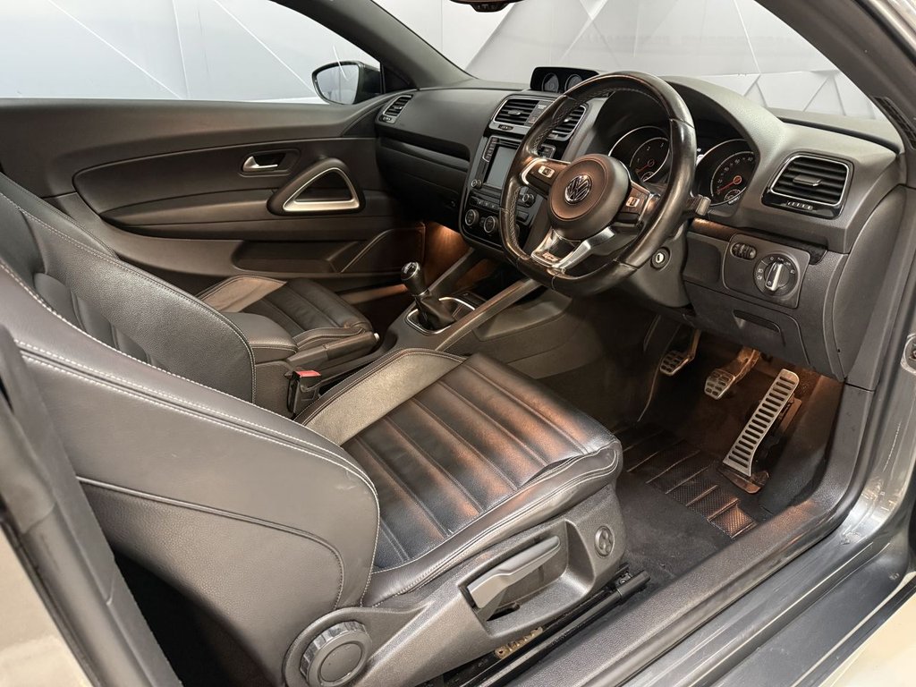 Used Volkswagen Scirocco 2017 for sale - 77583557: Photo 10