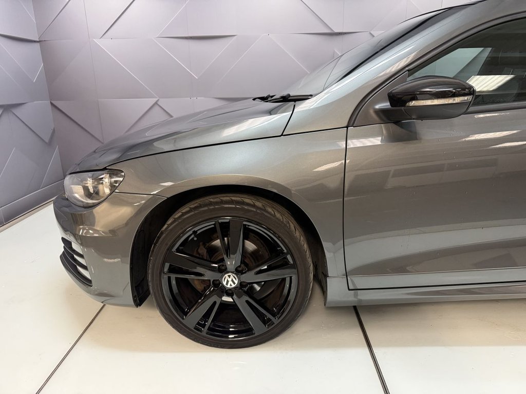 Used Volkswagen Scirocco 2017 for sale - 77583557: Photo 14