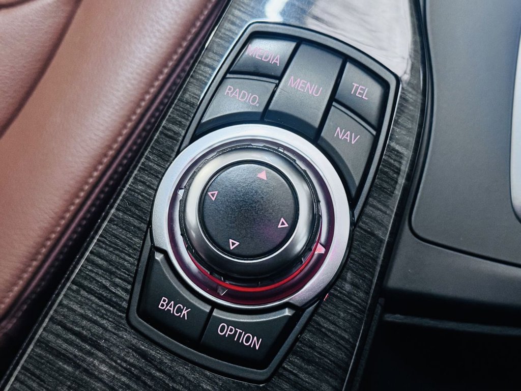 Used BMW 3 Series 2012 for sale - 77512059: Photo 21