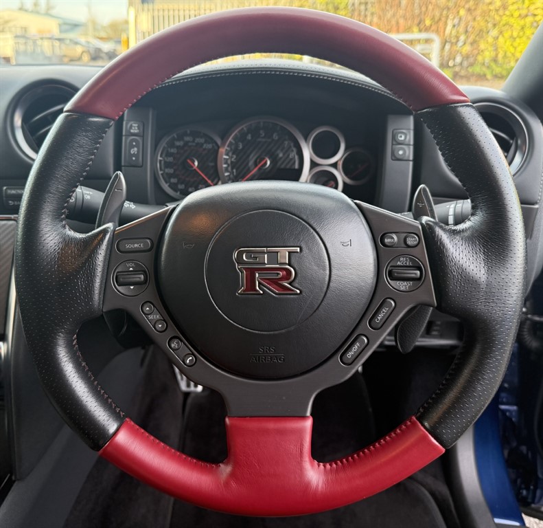 Used Nissan GT-R 2015 for sale - 77660708: Photo 7