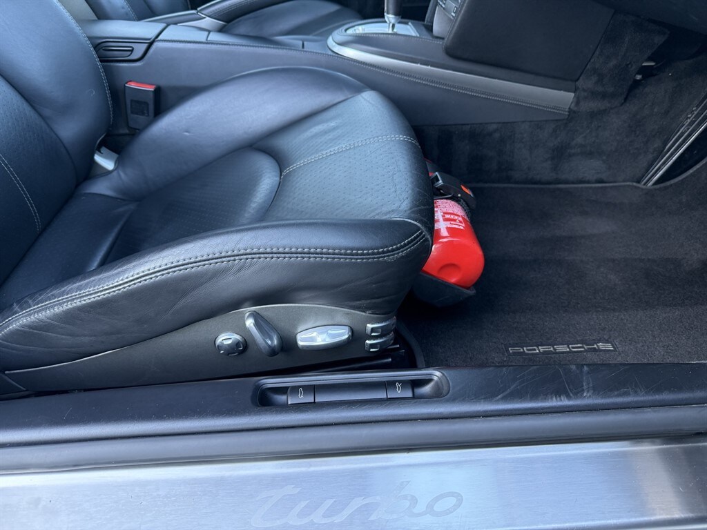 Used Porsche 911 2007 for sale - 77247676: Photo 12