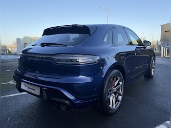 Used Porsche Macan 2023 for sale - 77247674: Photo