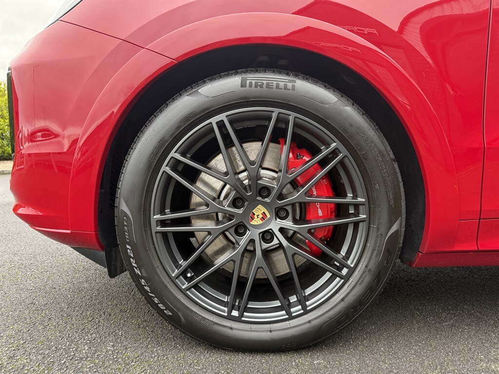 Used Porsche Cayenne 2024 for sale - 77247672: Photo 15